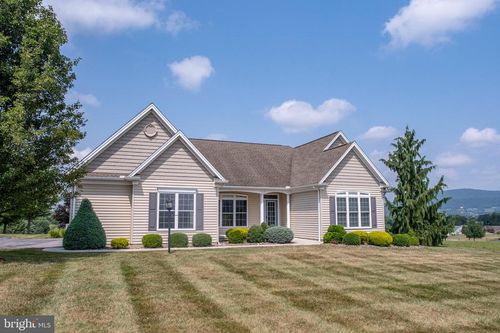 226 Village Way, Martinsburg, PA, 16662-2007 | Card Image