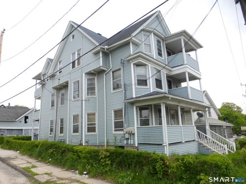 987 Baldwin St, Waterbury, CT, 06706-1709 | Card Image