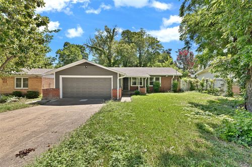 4014 Sun Valley Dr, Dallas, TX, 75216-6045 | Card Image