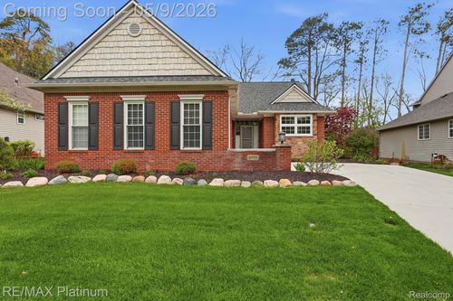 2508 Signature Dr, Pinckney, MI, 48169-8161 | Card Image