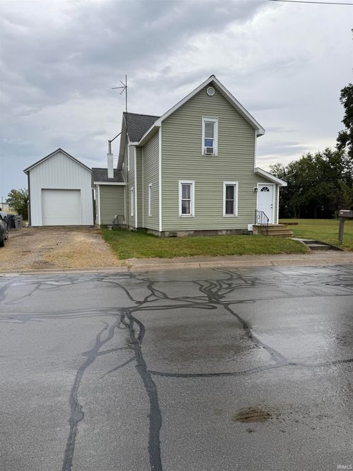 609 Welty St, Berne, IN, 46711-1238 | Card Image