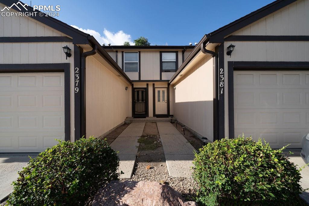 Lexington Village Ln, Colorado Springs, CO 80916