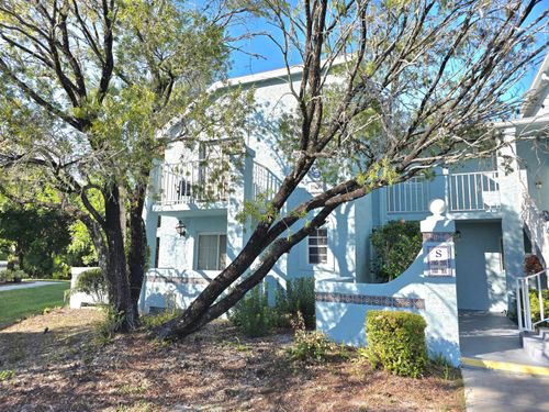 s203-1606 Se Green Acres Cir, Port St Lucie, FL, 34952-5055 | Card Image