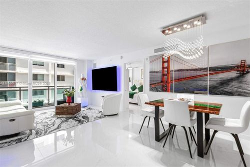 apt-906-6917 Collins Ave, Miami Beach, FL, 33141-7203 | Card Image