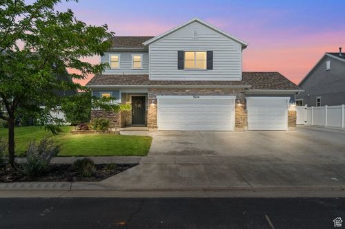 3634 S Creek Side Ln, Syracuse, UT, 84075-3802 | Card Image
