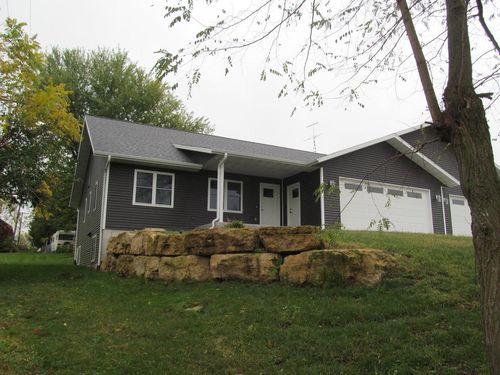 103 S Prospect Street Street, MONTFORT, WI, 53569 | Card Image