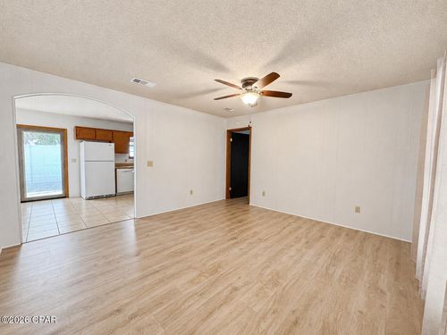 20009 First Ave, Panama City Beach, FL, 32413-4401 | Card Image
