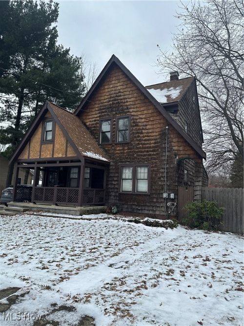 372 Mildred St, Painesville, OH, 44077-2920 | Card Image