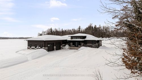 3510 Brennan Line, Severn, ON, L3V0W3 | Card Image