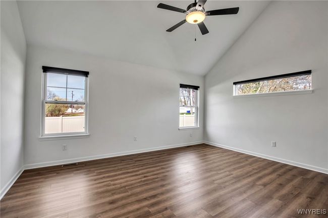 6 Rolling Woods Ln, House other with 6 bedrooms, 3 bathrooms and null parking in West Seneca NY | Image 20