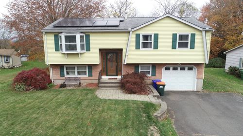 73 Sunrise Hl, Meriden, CT, 06451-4959 | Card Image