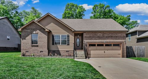 1933 Jackie Lorraine Dr, Clarksville, TN, 37042-9581 | Card Image