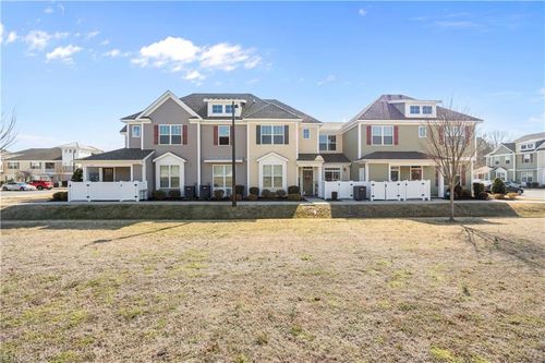 820 Celia Ct, Hampton, VA, 23666-4172 | Card Image