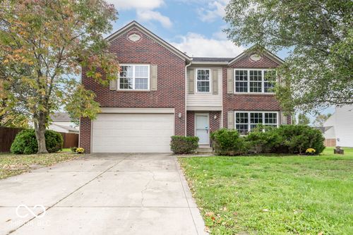 143 Davis Dr, Whiteland, IN, 46184-9353 | Card Image