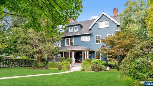 89 Porter Pl, Montclair, NJ, 07042-2037 | Card Image