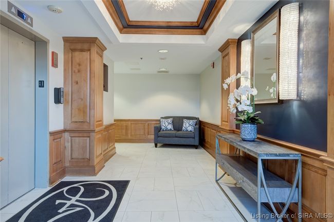 lobby - entrance to front elevator | Image 30