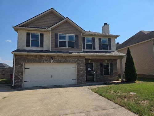 2060 Bandera Dr, Clarksville, TN, 37042-1488 | Card Image