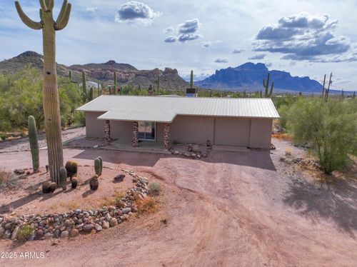 1325 E Tonto St, Apache Junction, AZ, 85119-9641 | Card Image