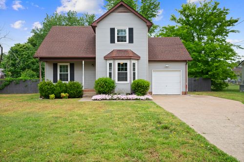 907 Desota Ln, Oak Grove, KY, 42262-9395 | Card Image