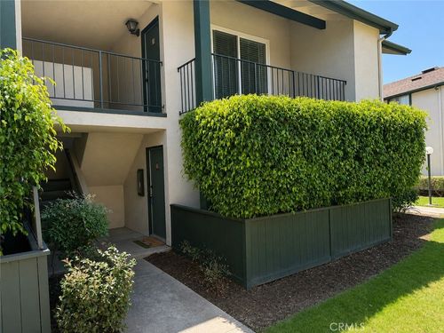 7-23300 Orange Ave, Lake Forest, CA, 92630-4897 | Card Image