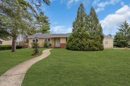 35 Williamsburg Drive, Toms River, NJ, 08755 | Card Image