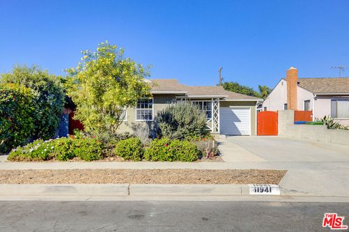 11941 Aneta St, LOS ANGELES, CA, 90230-6202 | Card Image