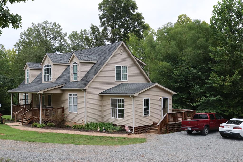 White St, Drakes Branch, VA 23937