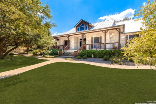 520 Lantana Rdg, Spring Branch, TX, 78070-5692 | Card Image