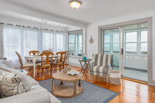 apt-2nd-1497 Ocean Blvd, Rye, NH, 03870-2266 | Card Image