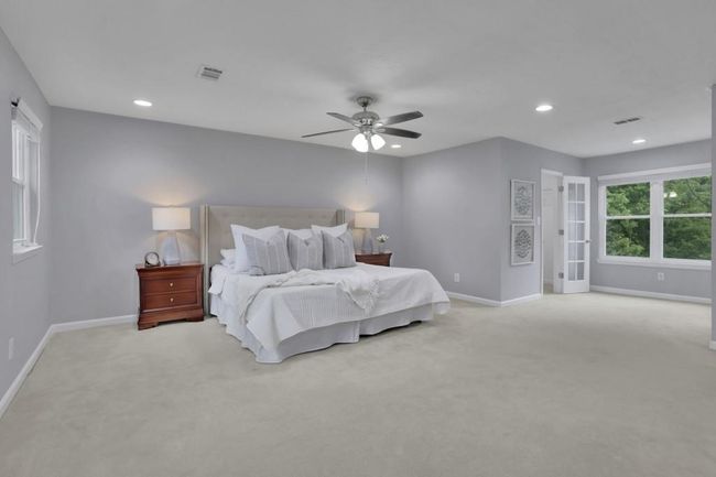 3757 Peachtree Corners Cir, House other with 5 bedrooms, 5 bathrooms and null parking in Norcross GA | Image 15