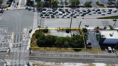 18560 Biscayne Blvd, Aventura, FL, 33180 | Card Image