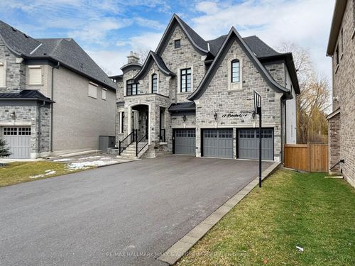17 Petrolia Crt, Richmond Hill, ON, L4C0C2 | Card Image