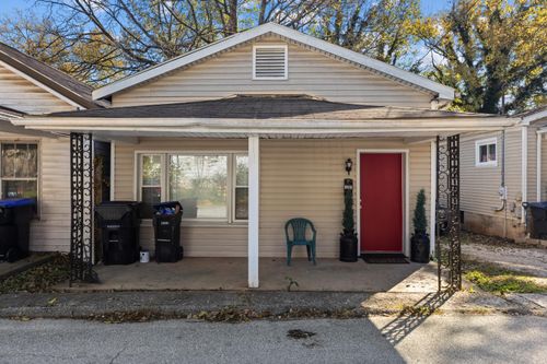 133 Wallace Ave, Frankfort, KY, 40601-2146 | Card Image