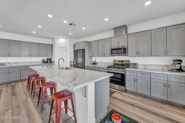 1250 Hubble Ln, House other with 3 bedrooms, 4 bathrooms and 3 parking in Carson City NV | Image 4