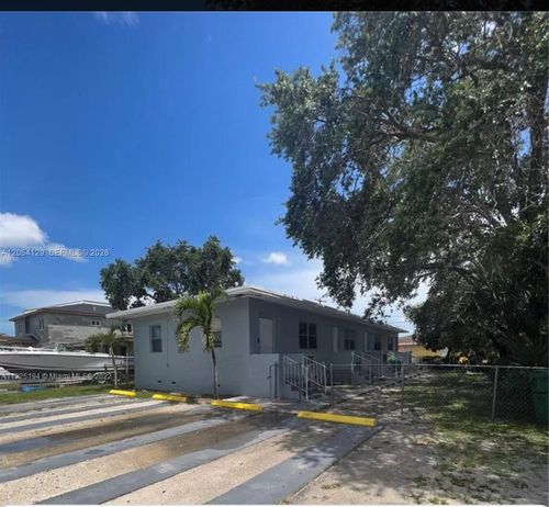 2-2560 Nw 139th St, Opa-Locka, FL, 33054-4045 | Card Image