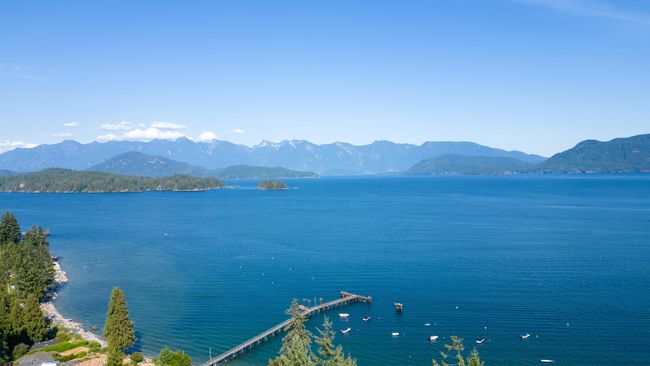 1231 Marine Drive, House other with 3 bedrooms, 2 bathrooms and 4 parking in Gibsons BC | Image 19