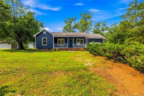 302 W 6th Ave, Raeford, NC, 28376-2142 | Card Image