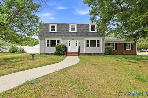 4548 Ridgecrest Ln, Colonial Heights, VA, 23834-2213 | Card Image
