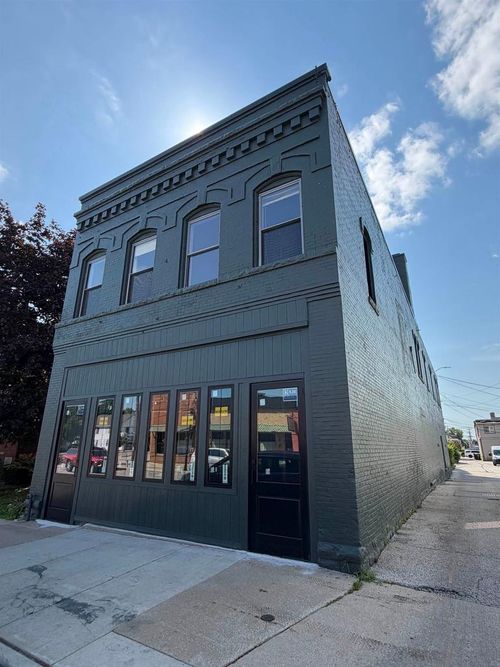 339 Louisiana Street, STURGEON BAY, WI, 54235 | Card Image