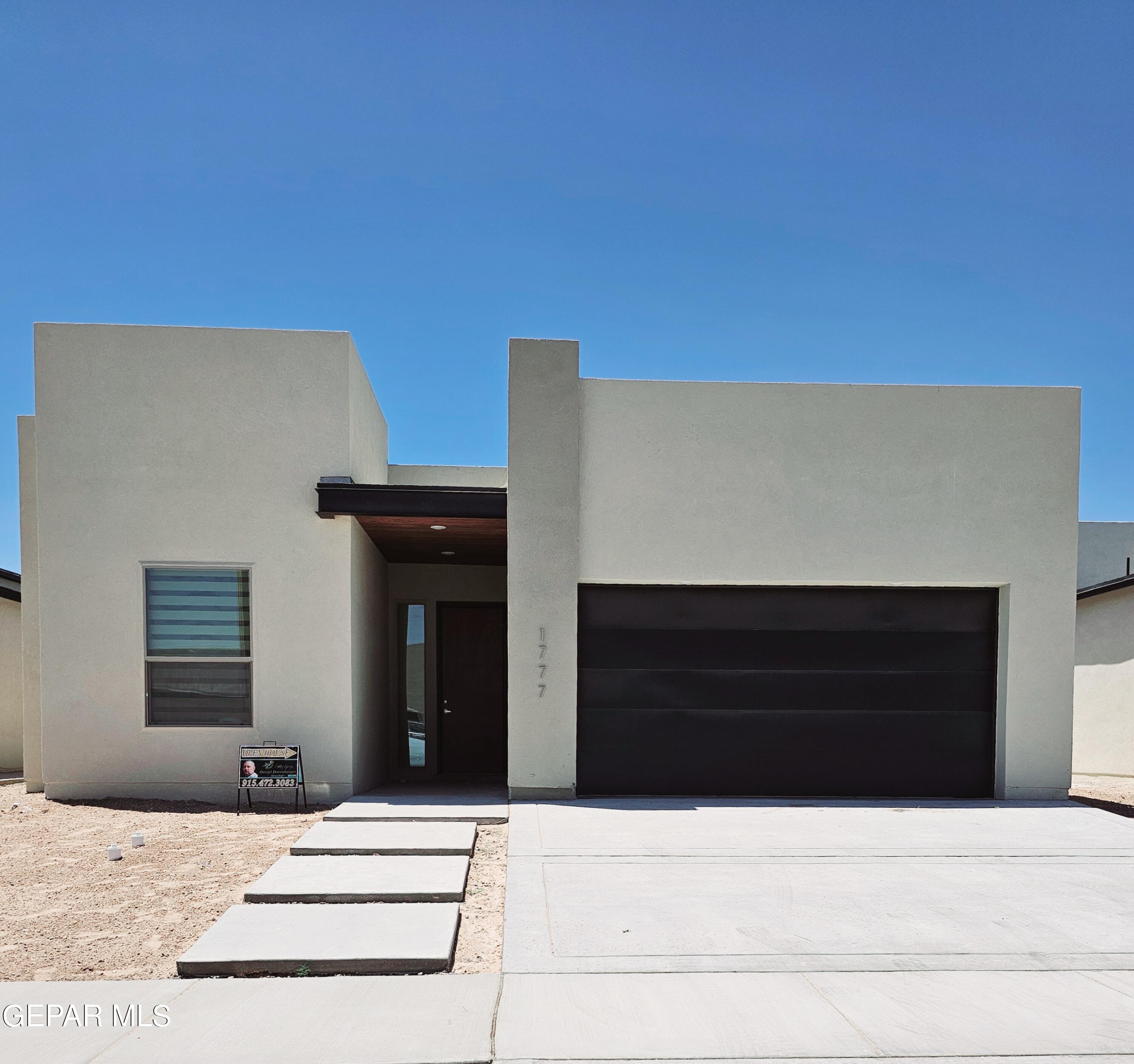 Urijah Pl, El Paso, TX 79928