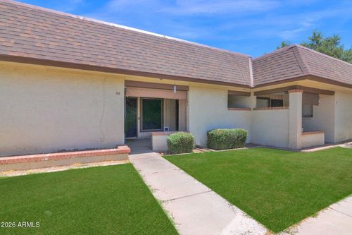98-8161 N 107th Ave, Peoria, AZ, 85345-7583 | Card Image