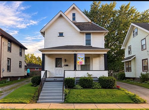 819 Lincoln Way Nw, Massillon, OH, 44647-6239 | Card Image