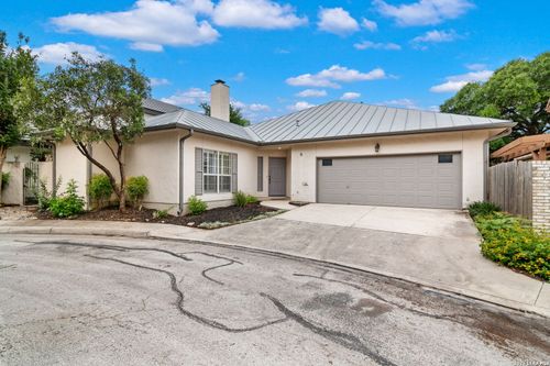 8 Clermont Ct, San Antonio, TX, 78218-1741 | Card Image