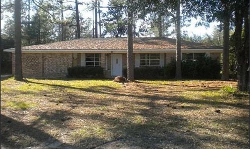 108 Beverly Loop, Pineville, LA, 71360-5509 | Card Image