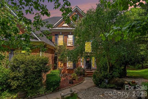 952 Hickory Stick Dr, Fort Mill, SC, 29715-6931 | Card Image
