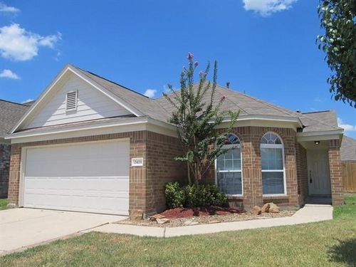 2423 Lofty Falls Ct, Spring, TX, 77386-7061 | Card Image