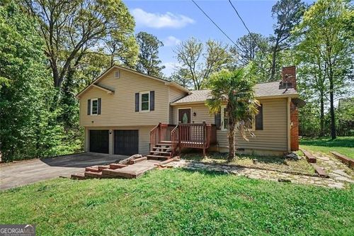 3200 Woodbridge Ct, Snellville, GA, 30039-8056 | Card Image