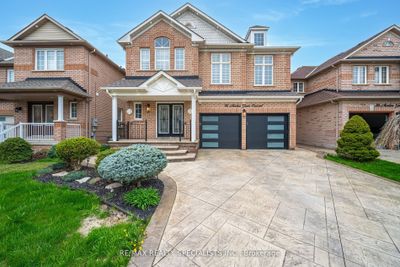 90 Masters Green Cres, House other with 4 bedrooms, 4 bathrooms and 6 parking in Brampton ON | Image 1