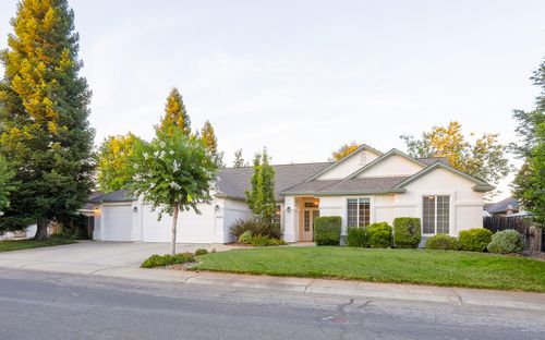 4571 Big Horn Drive, Redding, CA, 96002 | Card Image