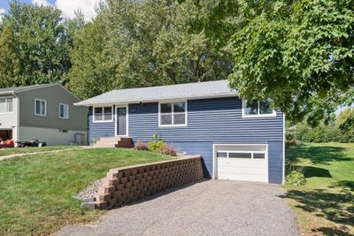 413 Angel Avenue Nw, House other with 2 bedrooms, 1 bathrooms and null parking in Watertown MN | Image 1